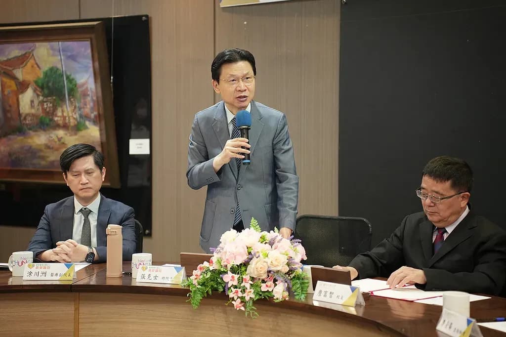 中興大學、員榮醫院學術交流與技術合作協議書簽約儀式